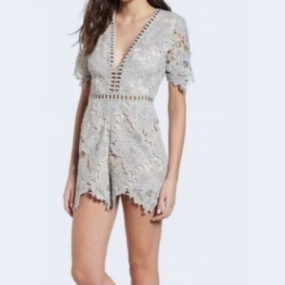 ASTR Revolve Boho Ethereal Cottagecore Neutral Embroidered Romper - Picture 1 of 12